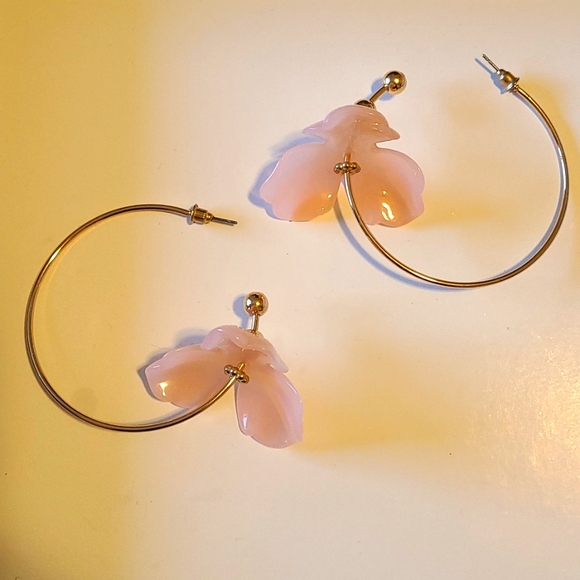 Stunning Statement Necklace - Picture 7 of 8